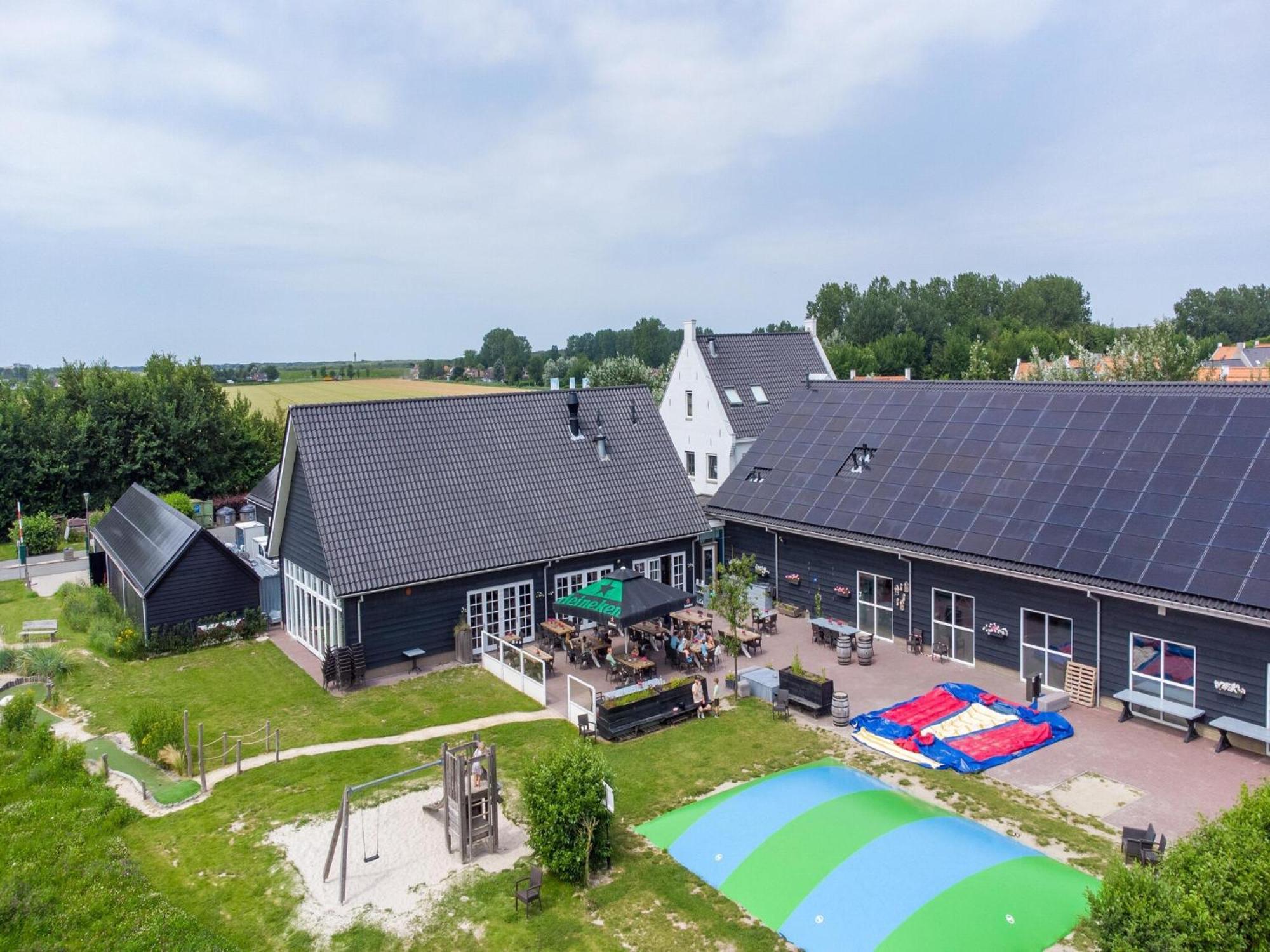 Comfortable House On The Water, 700 M From The Sea * Nieuwvliet